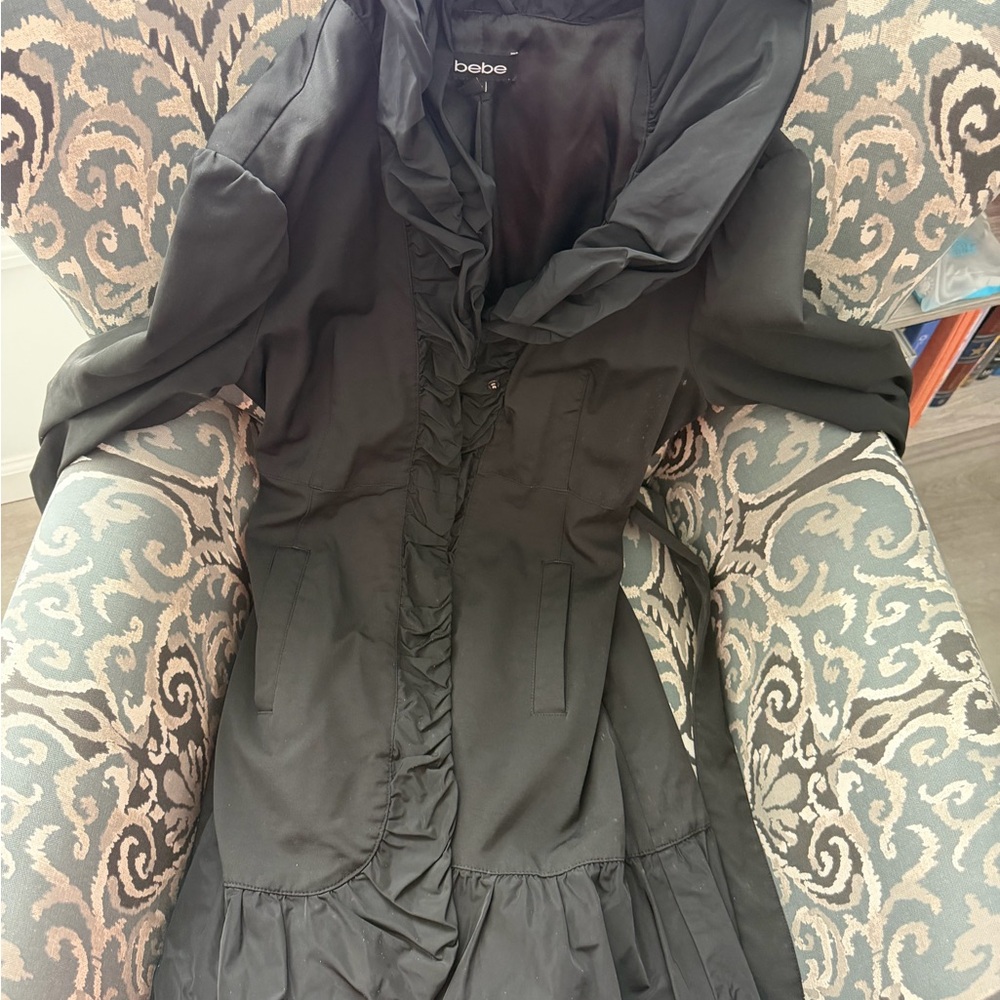 Bebe Women's Chic Black Trench Coat